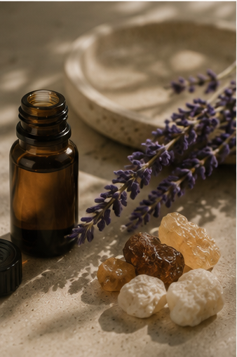Black Amber & Lavender Luxury Candle – Refillable - Melt Therapy